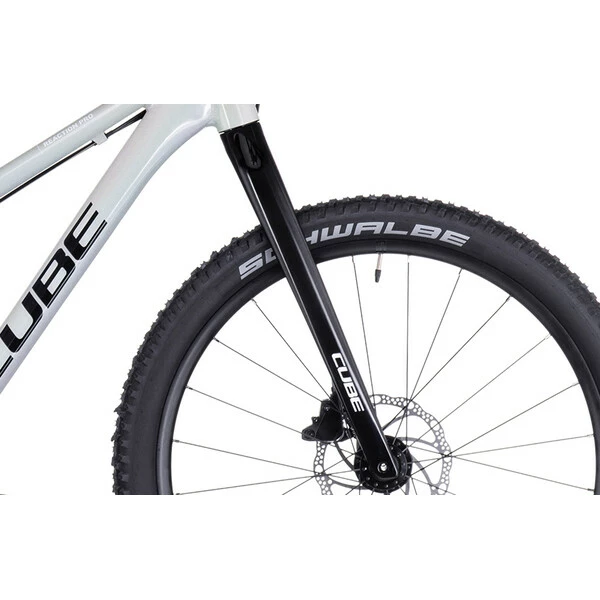 VTT CUBE REACTION 240 PRO 24" Blanc 2023 3 VTT CUBE REACTION 240 PRO 24" Blanc 2023 – Image 3