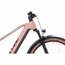 VTC Électrique CUBE REACTION HYBRID PRO 750 ALLROAD DIAMANT Rose 2023 19 VTC Électrique CUBE REACTION HYBRID PRO 750 ALLROAD DIAMANT Rose 2023 -France Vélo Soldes 2023 Cube Reaction Hybrid Pro 750 Allroad pink5B600x6005D 7