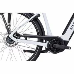 Vélo De Ville Électrique CUBE SUPREME HYBRID EXC 625 WAVE Blanc 2023 -France Vélo Soldes 2023 Cube Supreme Hybrid EXC 625 Easy Entry wei 5B600x6005D 3