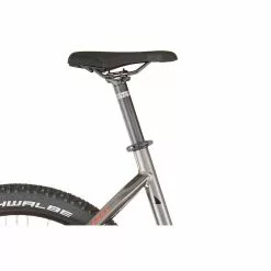 Vélo De Randonnée Électrique HAIBIKE TREKKING CROSS 9 WAVE Noir/Rouge 2023 -France Vélo Soldes 2023 HAIBIKE Trekking 9 Cross Low Step grau5B600x6005D 16